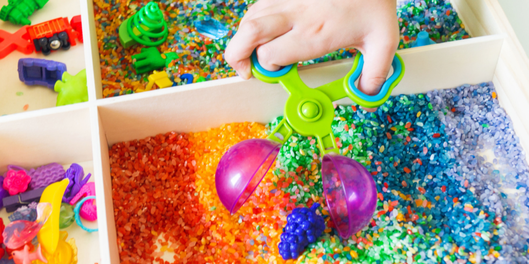 kids sensory bins